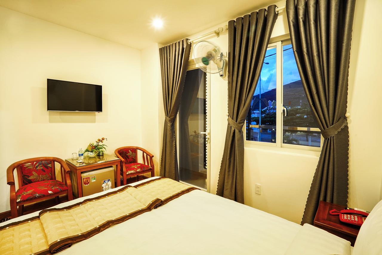 Thanh Thanh Hotel Quy Nhon Esterno foto