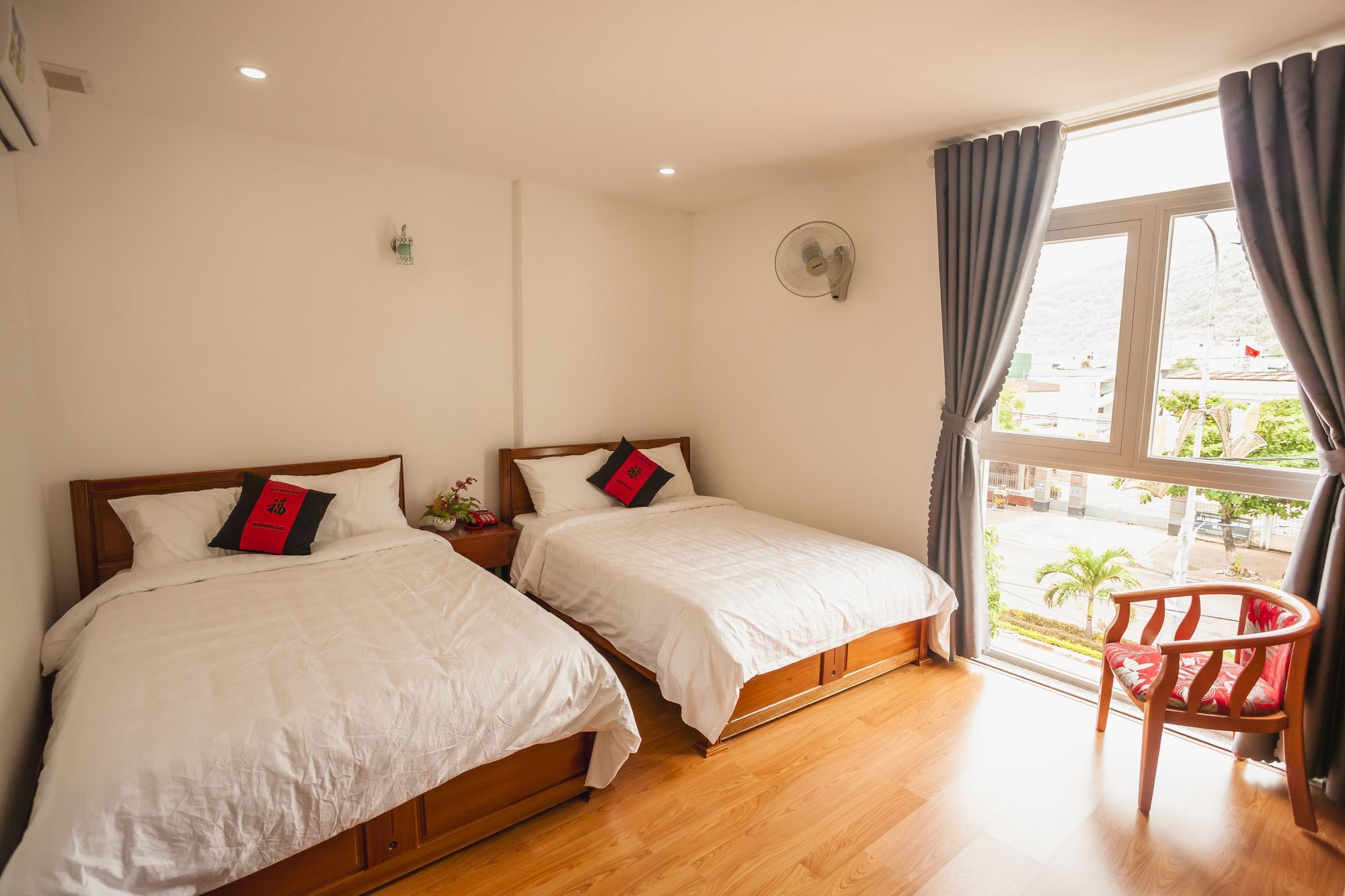 Thanh Thanh Hotel Quy Nhon Esterno foto